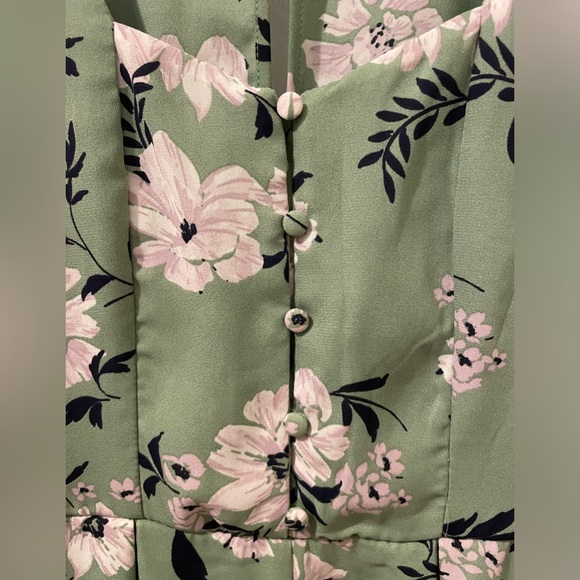 Green Floral Romper - Picture 2 of 6